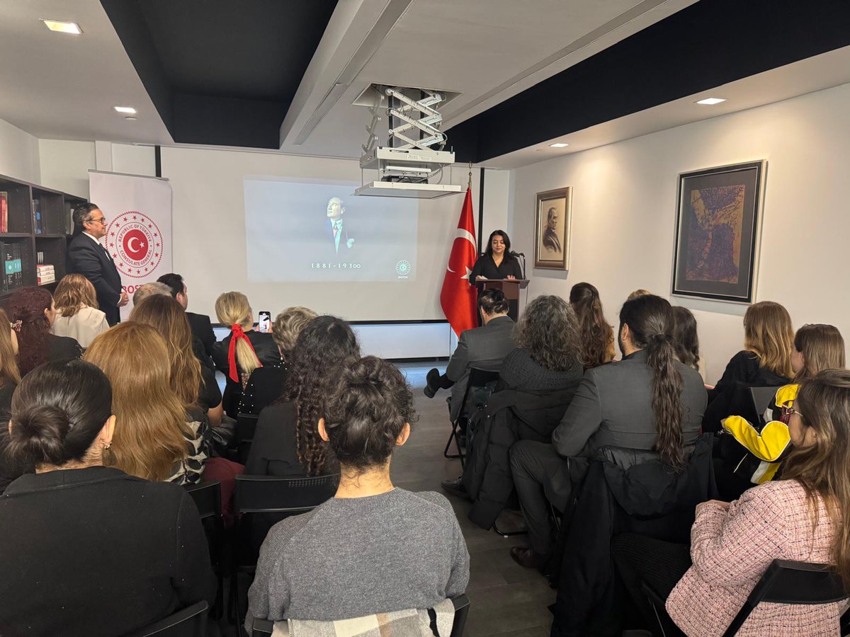 Cumhuriyetimizin kurucusu Ulu Önder Mustafa Kemal Atatürk'ü ebediyete intikalinin 87.yıl dönümünde Başkonsolosluğumuzda düzenlediğimiz törende saygı, özlem ve rahmetle andık.