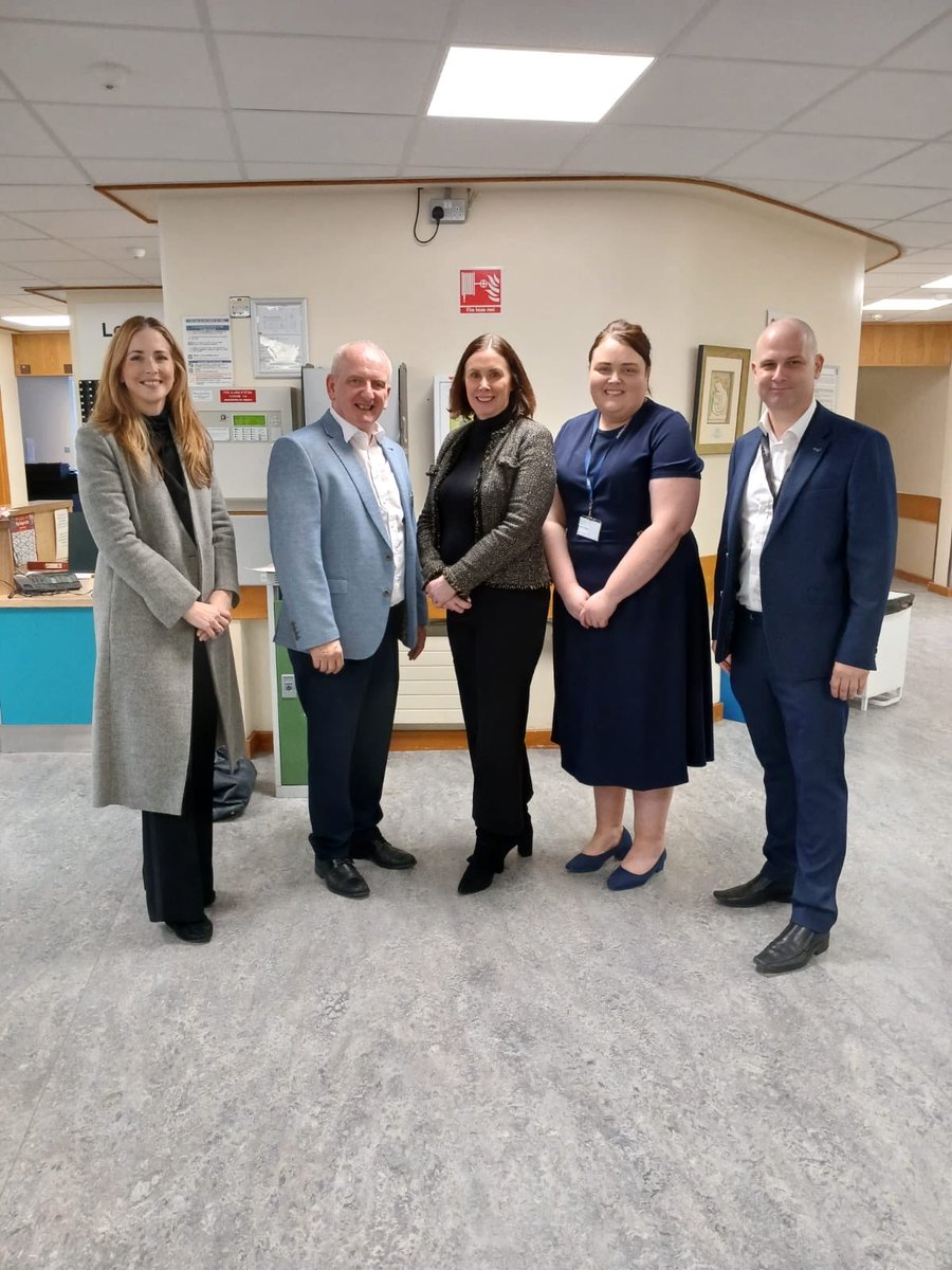 Dervila Eyres tweet media