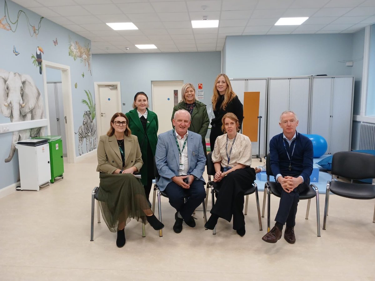 Dervila Eyres tweet media