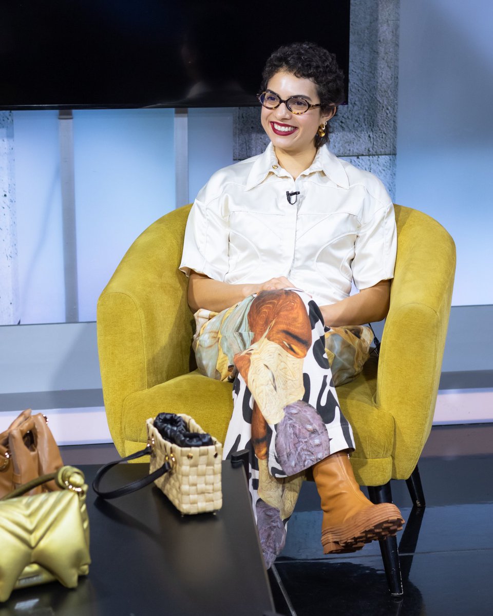 SerHumano_TV's tweet image. Gracias a nuestros invitados por habernos acompañado el sábado pasado en Ser Humano. 🌿

Puedes revivir las entrevistas completas en nuestro canal de YouTube. ¡Ya está disponible!

f.mtr.cool/gkxixajeoh

#serhumanotv  #modaética #artesanía  #fundacionmagua #corales #manglares