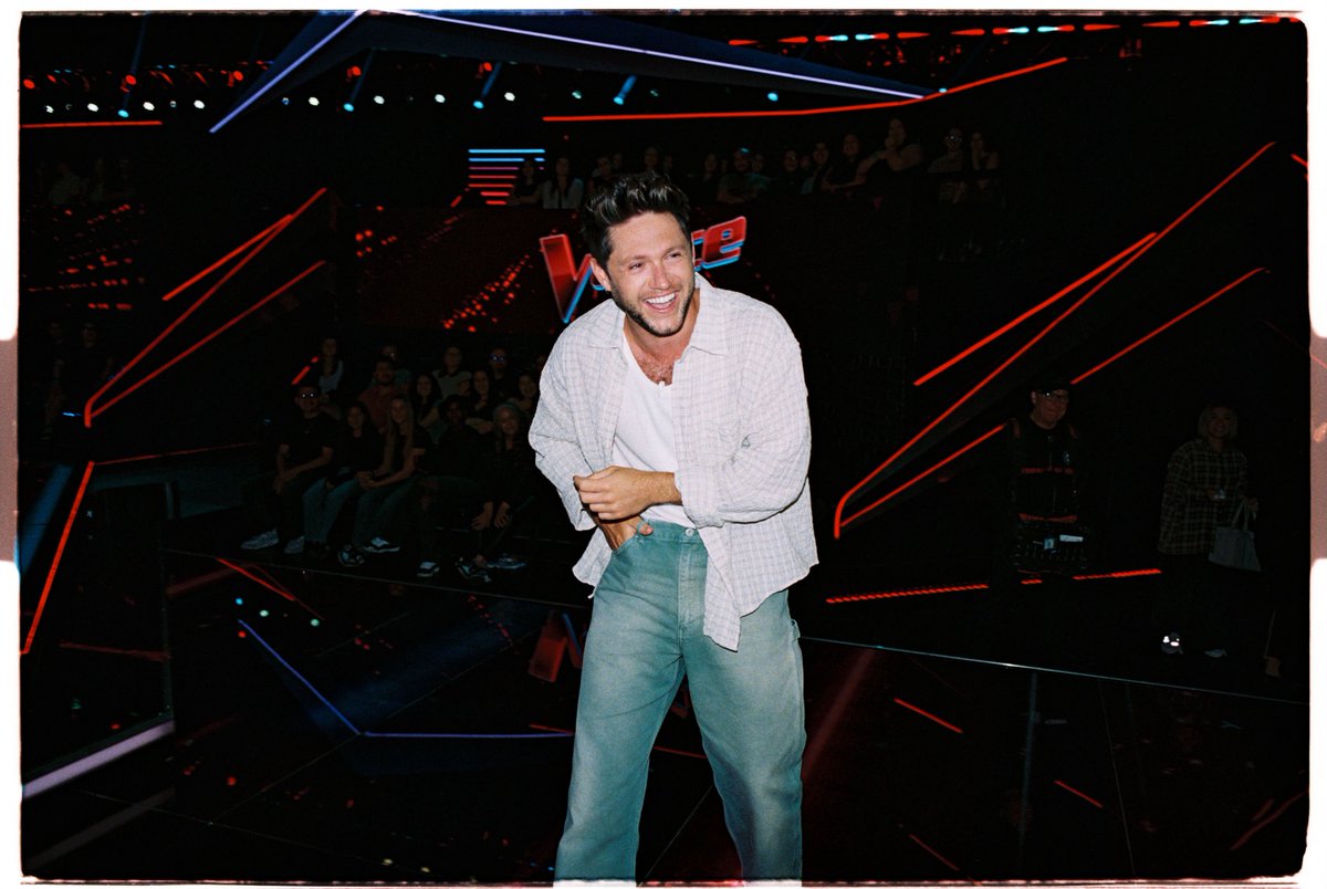 NiallOfficial's tweet image. More Knockouts airing tonight on @NBCTheVoice ! Don’t miss it. #TEAMNIALL