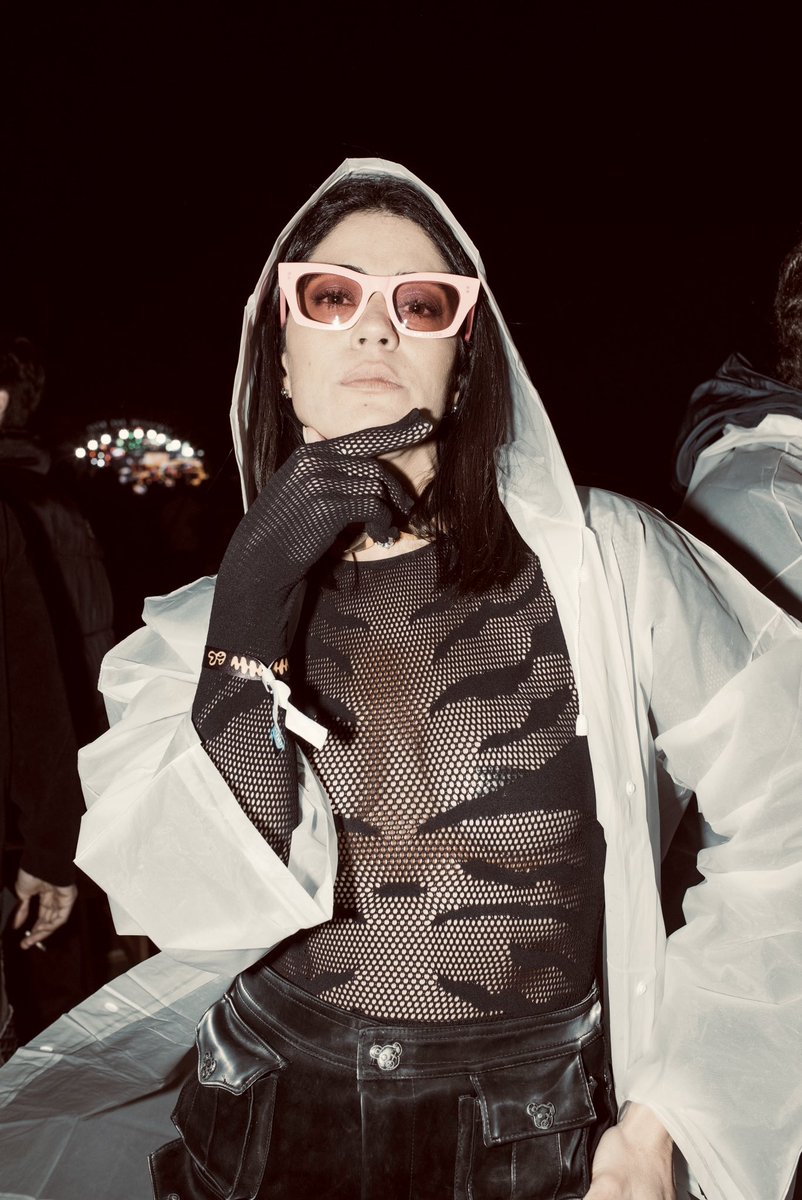 CarolCastroReal's tweet image. Momentos de respiro, encontros e muita música!!!

A 1ª vez no Rock the Mountain a gente nunca esquece!!!!
Obrigada, Léo Marçal, e a todos os envolvidos! Foi lindo! 🏔️🎵♥️

#RockTheMountain #Festival #Musica #CarolCastro