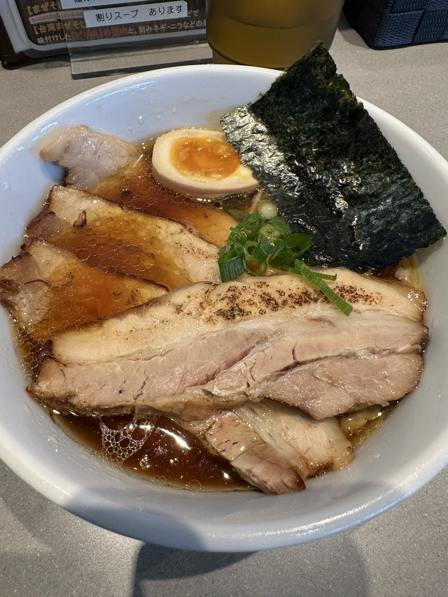 yukimasa0429's tweet image. 11月11日！☁️…おはようございます。
👴…DMでの安否確認！ありがとう
ございます。何とか生きてます。🤣
コレ食ったり、アレ食ったり…
年中、食欲が止まりません。🫠
🙋‍♂️…ここでお知らせです。
14日、夜の営業は19時まで。
15日、ランチのみの営業です。
多分…今年最後の合宿かな？
よろしくです。