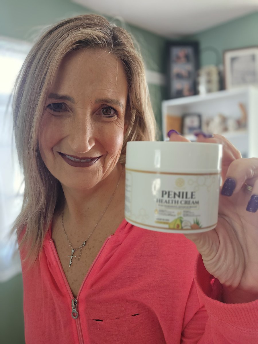 UGC has me out here posing with penile health cream like I have one! 🤣🤣
#ugc #UGCcreator #ugccommunity #ugcexample