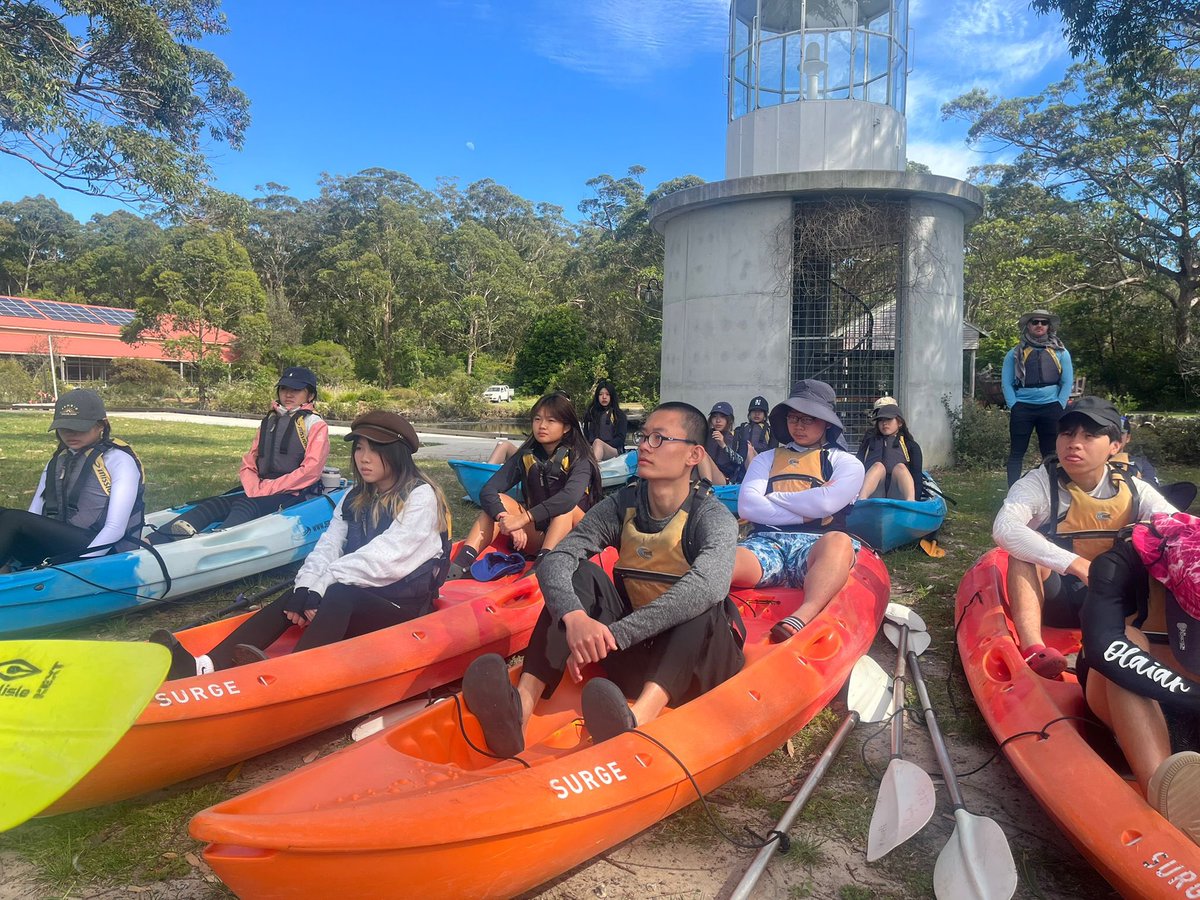 OELPAIS's tweet photo. #AISAustralia25 - Making breakfast and going kayaking! @aishongkong @asimpsonEDU @hsp_andy @Meg_Rob22 #OELP2025 #SIA25 #BeyondTheRedBricks https://t.co/9Ce6Jj6mqn