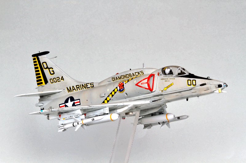 ハセガワ1/48スカイホーク
爆装満載した攻撃機ほんと好き♥
#お前が作った飛行機魅せろ