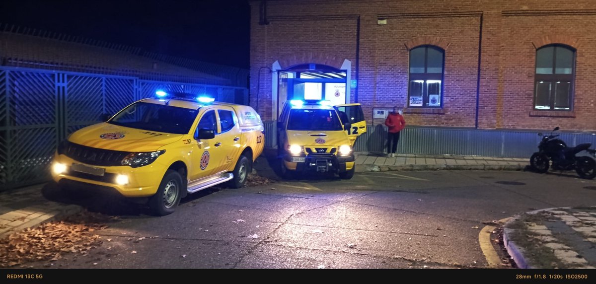 apcvalladolid's tweet photo. Activados a las 22.00h por 112 Castilla y León, acudimos con dos equipos a búsqueda urgente de un hombre de 74 años en Villanubla (#Valladolid)

Afortunadamente aparece desorientado pero en buenas condiciones. https://t.co/ODForqc8CH