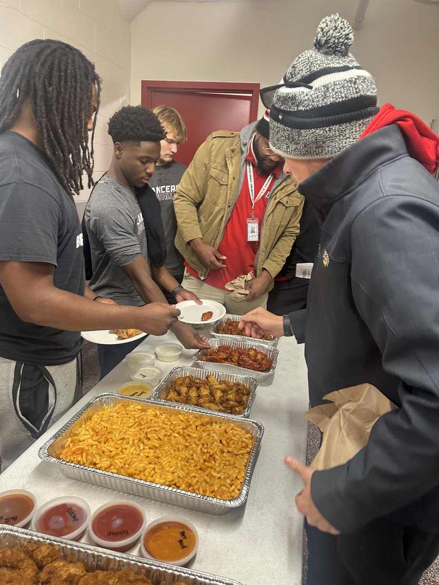 Mike Koenig tweet media