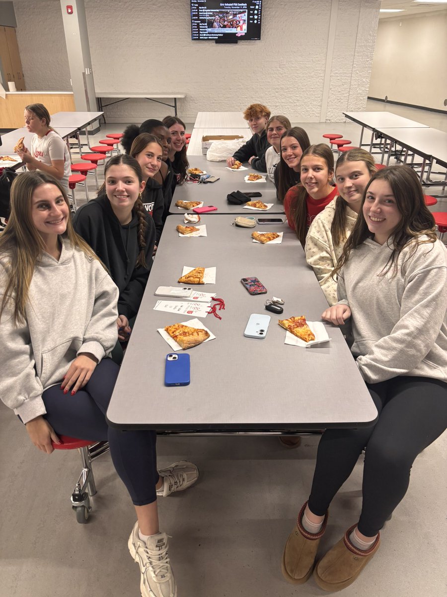 LadyLopesBBall's tweet image. 2 nice wins for our Middle School Lady Lopes today! Huge thanks to our Varsity Girls for coming out and supporting our Middle School teams!! 💪🏼🏀 🤘🏻🦌

#Lopes #US #🏀family #Program