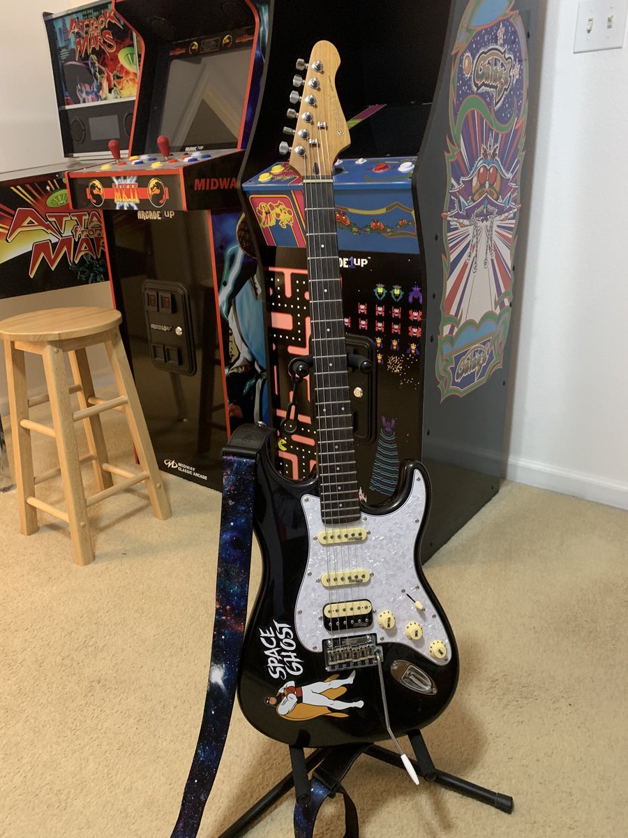 larryrains's tweet photo. I finally got a little bit of time today to put Space Ghost on my guitar. https://t.co/YS29AgH8Wp