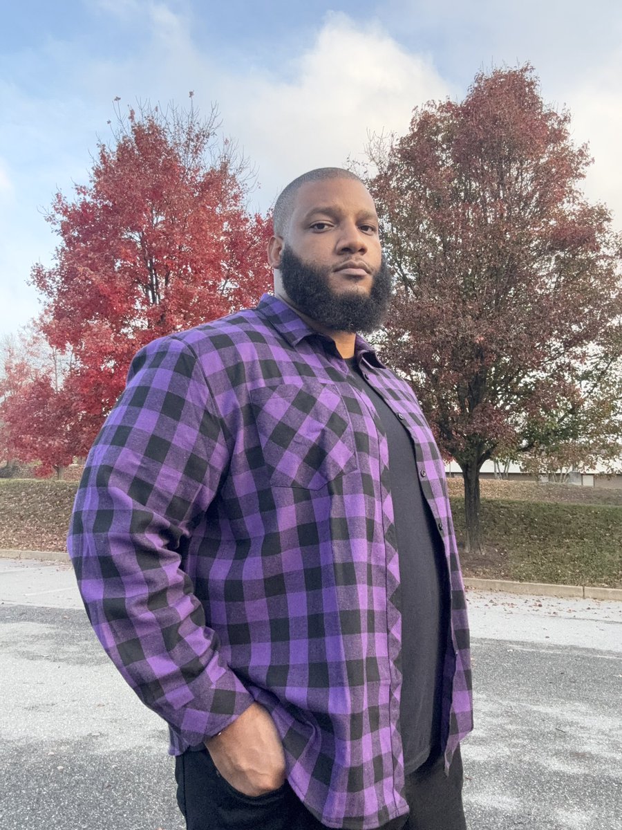 JWRJrSP's tweet image. Flannel season is one of my favorite times of the year… #FlannelSeason #BeardGang 🍁🍂