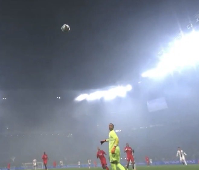 lucasColender's tweet image. Oui.

Day 19

Détails des fautes corrigées, les mots passés à travers la passoire :

•« les choses on était prononcé » → ont été prononcées

•« à mon égare » → à mon égard

•« Vous avez essayé de me faire passer pour un facho , » → pas d’espace avant la virgule

•« Je ne…