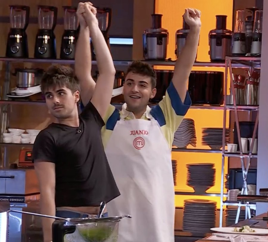 jess 🌻 tweet media