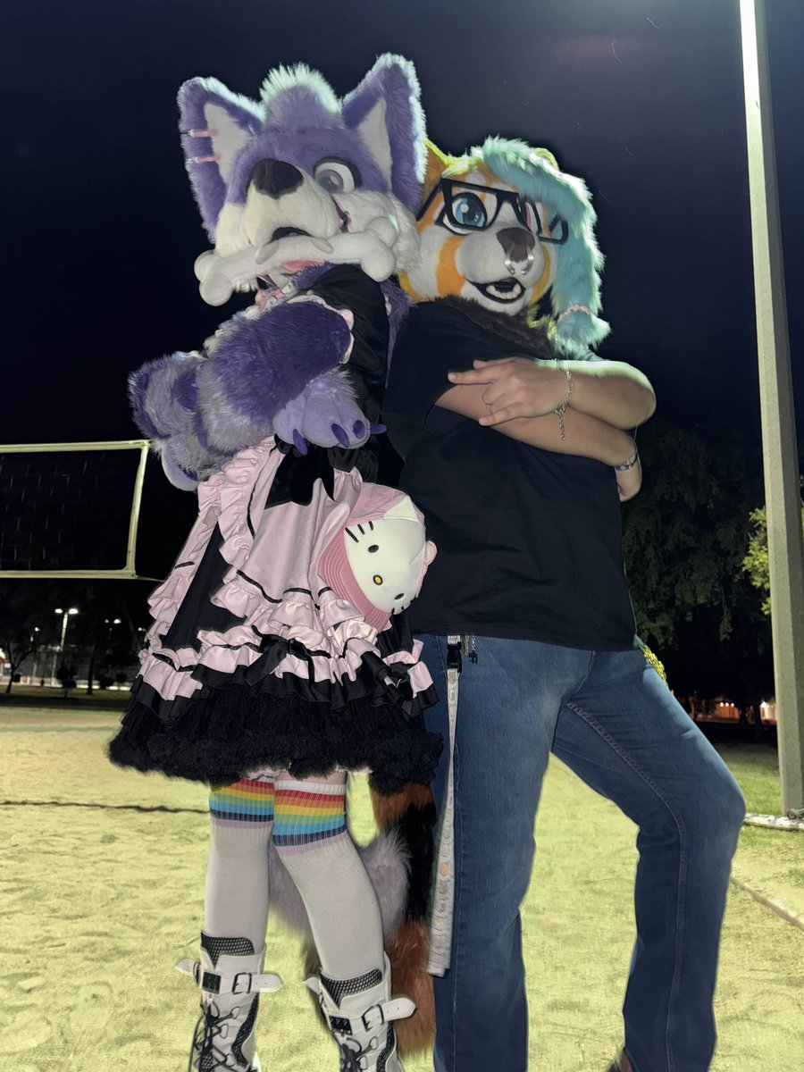 RedPandis's tweet image. This photo goes so hardddd