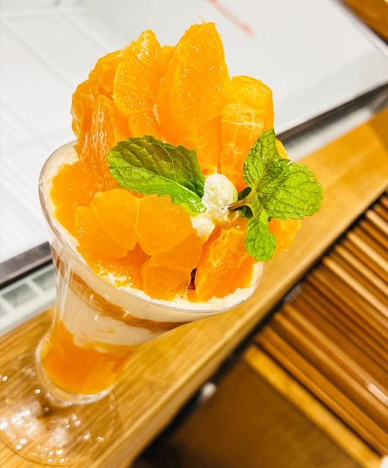 17日まで！
＃みのる食堂三越銀座店 では和歌山県産みかんをふんだんに使用したパフェを期間限定で販売いたします✨
銀座にお越しの際は、是非当店へお越しください☺♡