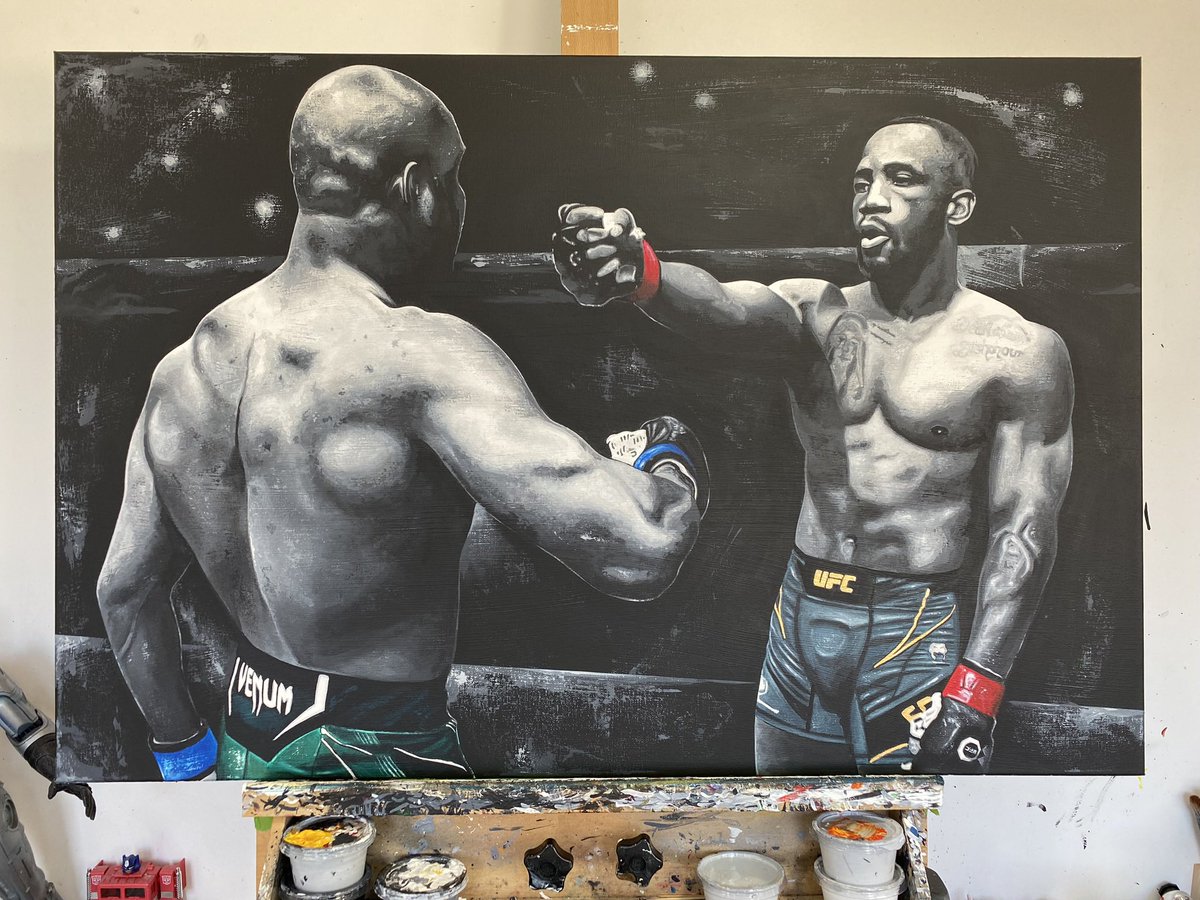 RossBainesArt's tweet image. Which of these was the coldest…?

#MMATwitter