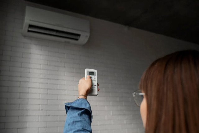 Deciding to own 9000 btu mini split air conditioner brings convenience and control right into your hands. Its compact design makes it ideal for apartments, offices, or bedrooms, delivering powerful cooling without taking over your space. 

tumblr.com/splitminiusa/7…