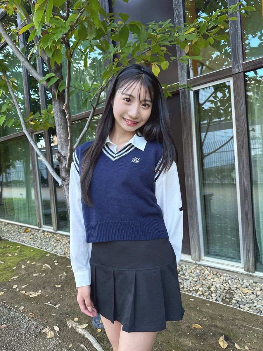 おはよぉ〜今日も学校はおやすみしたよ😷💭
ダンスとかボイトレとか練習もできないからそわそわ🥲
#アイドル #中学生アイドル #黒髪ストレート