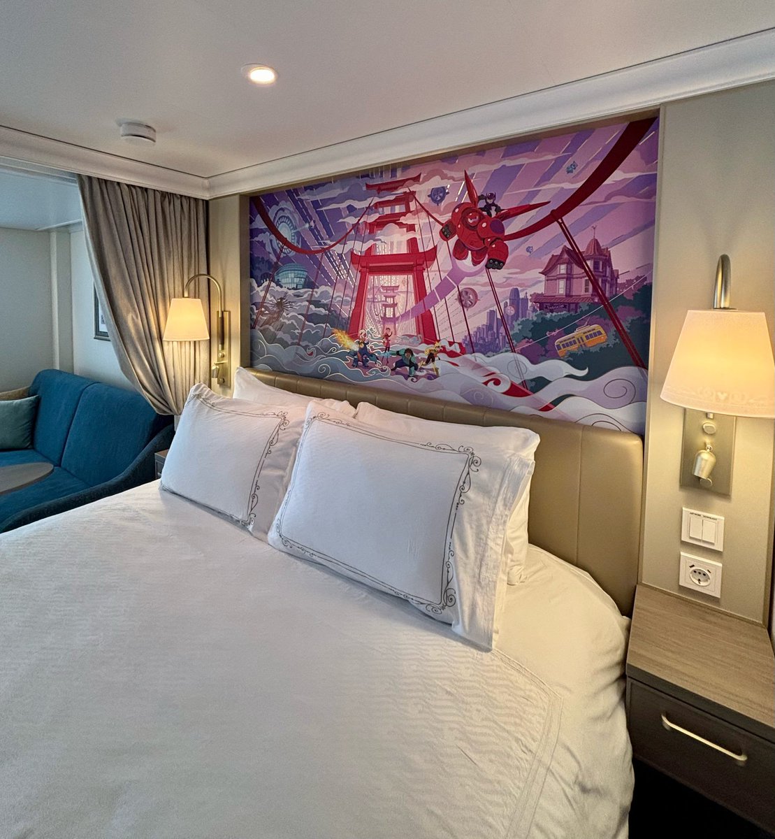RopeDropQueen's tweet photo. I am onboard the Disney Destiny for the next 3 nights! Follow along to see all the exciting details! @RopeDropOnDeck 

#DisneyDestinyPreview
 #DisneyDestiny
 #DisneyCruiseLine https://t.co/pY9UVIbNuA