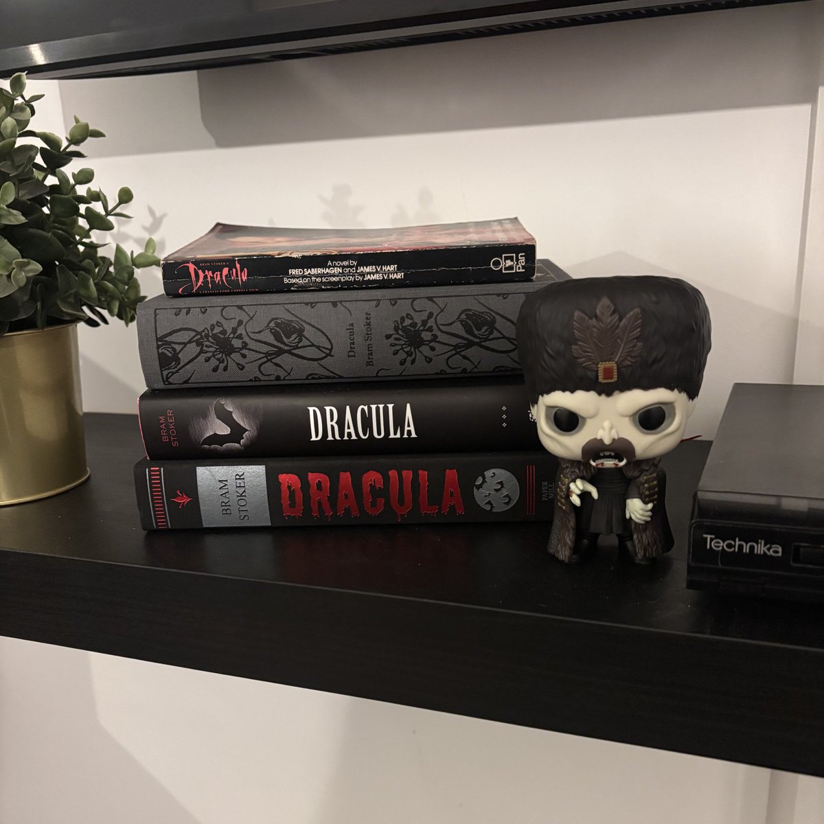 night night 🧛🏻‍♀️