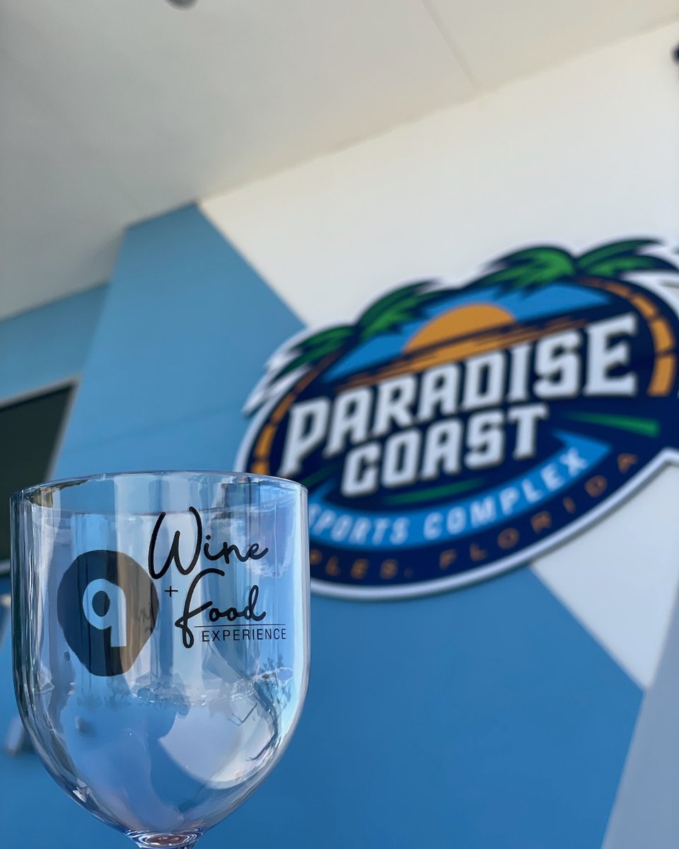 Naples, it’s almost time! 🌴🍷 Join us 𝐓𝐇𝐈𝐒 Saturday, Nov. 15, at @pcscnaples for the USA TODAY Wine &amp; Food Experience presented by Publix.

🎟️ 𝐀𝐋𝐌𝐎𝐒𝐓 𝐬𝐨𝐥𝐝 𝐨𝐮𝐭! Don’t wait till the FOMO kicks in: bit.ly/4joF7ej #USATWFE #NAPLESWFE