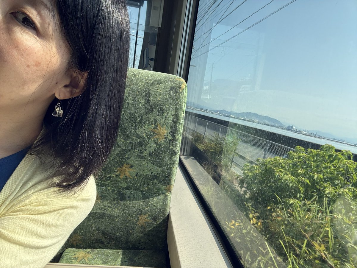 わかってるのよ。
これがあの時の伏線だってなることを。

それに気づく、知るまで時間と
起きてることが
なかなかのハードゲーなことを…
 
今年はそれが本当に多い。