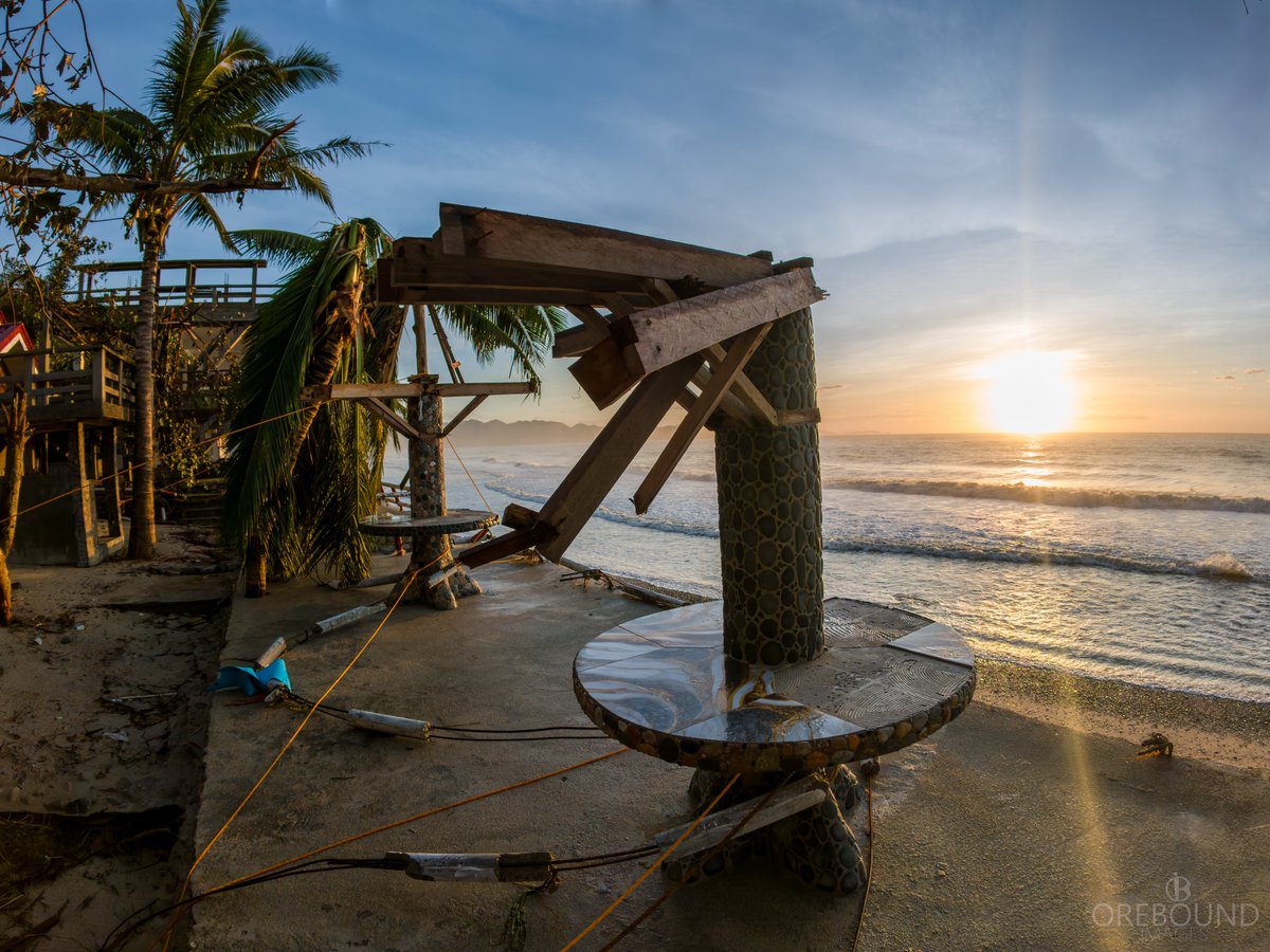 OreboundImages's tweet image. It's a beautiful morning in #Dinadiawan as the community begins the long and arduous task of rebuilding after what has been yet another devastating #typhoon impact for the area only a year after STY Man-Yi 

The resiliance of the people here has been truly inspiring 🙏

#UrawnPH