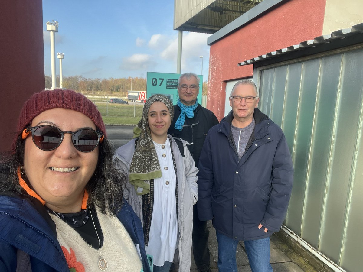 Özlem Temena tweet media