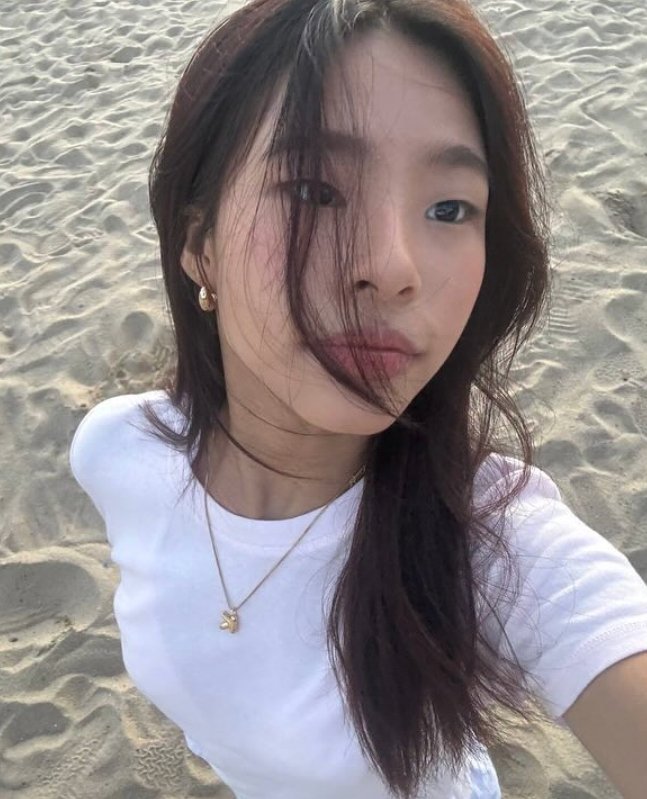 allaboutsggirls's tweet photo. https://t.co/zYqHR0Mrsd