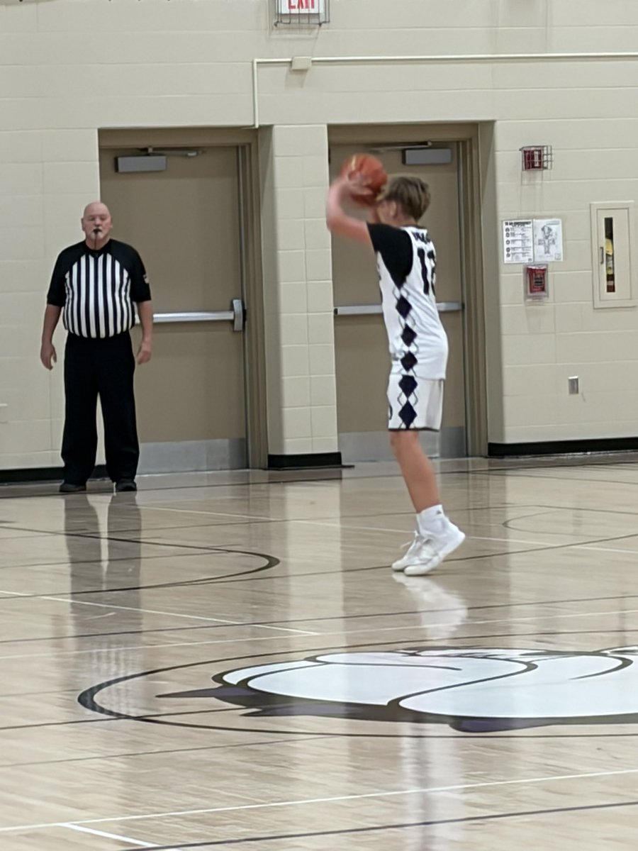 HUGE win for JV tonight vs Lewis and Clark. Benton with 11, Foral with 10, Turner and Harris both with 8. Keep up the good work!