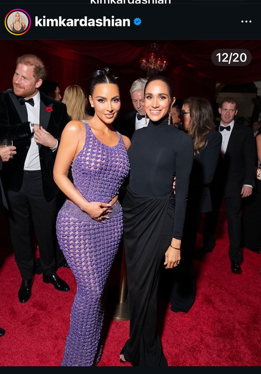 MandieBrowne's tweet photo. My faves are in their no effs given era and I am all the way here for it. My Prince & Princess were out, about and tripping the light fantastic with #krisjenner #0070
#HarryandMeghan enjoy!
This life na one. #Pepperdem ๐ถ๏ธ๐ฅ
(You only have one life - live it!) https://t.co/Q7W6wXp36F