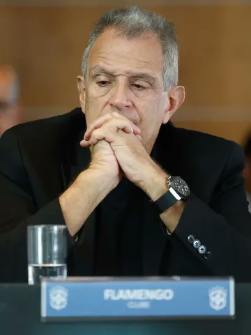 liberta___depre's tweet image. Atenção! ⚠️

Flamengo quer proibir gramado sintético no futebol brasileiro: 'Gramado de plástico deve ser eliminado'

Em nota divulgada à imprensa, o rubro-negro listou suas sugestões enviadas à comissão instituída pela CBF para tratar do Fair Play Financeiro do futebol…