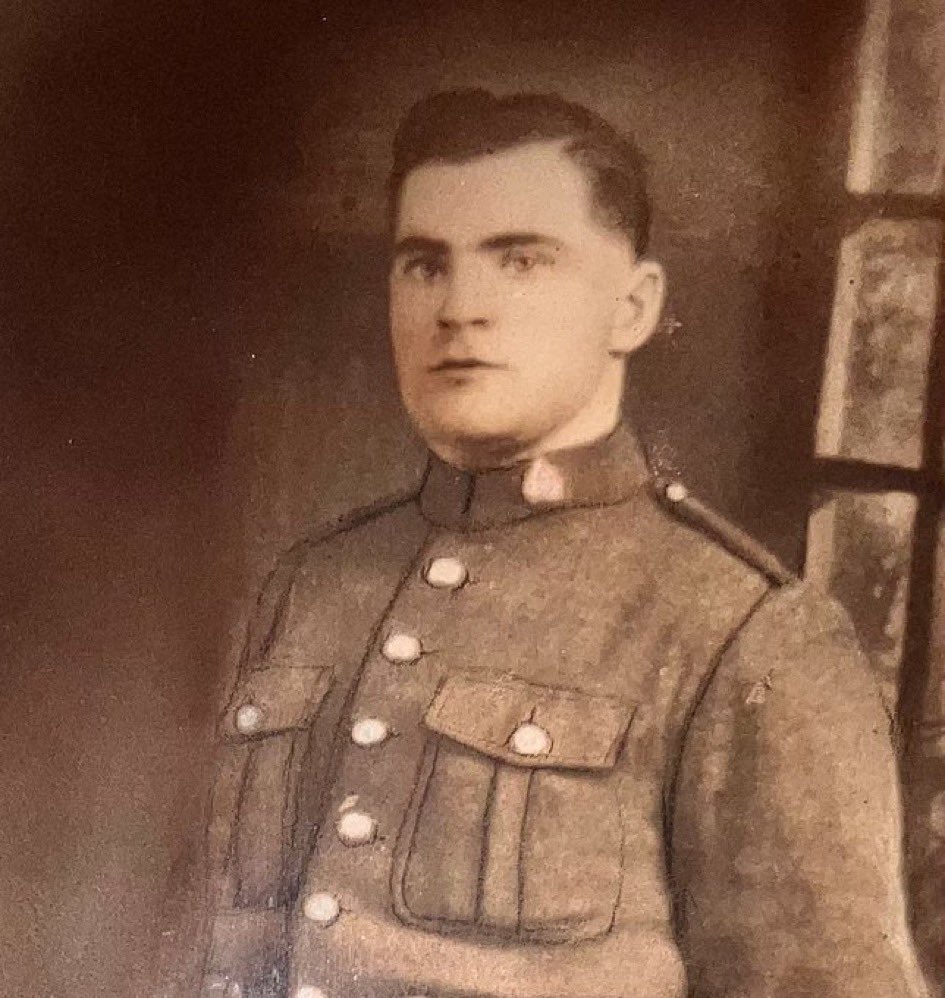 Forever grateful for your service and your sacrifice. With all of my respect, I shall honour you always. 🙏🏻🇨🇦🙏🏻
#RembranceDay2025 
#LestWeForget2025