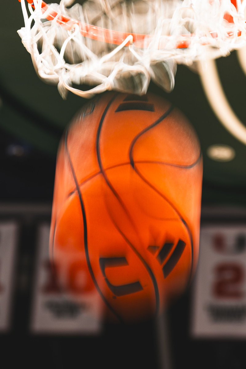 GO TIME! 

📺 ACCN
📊 stats.statbroadcast.com/mobile/?id=613…