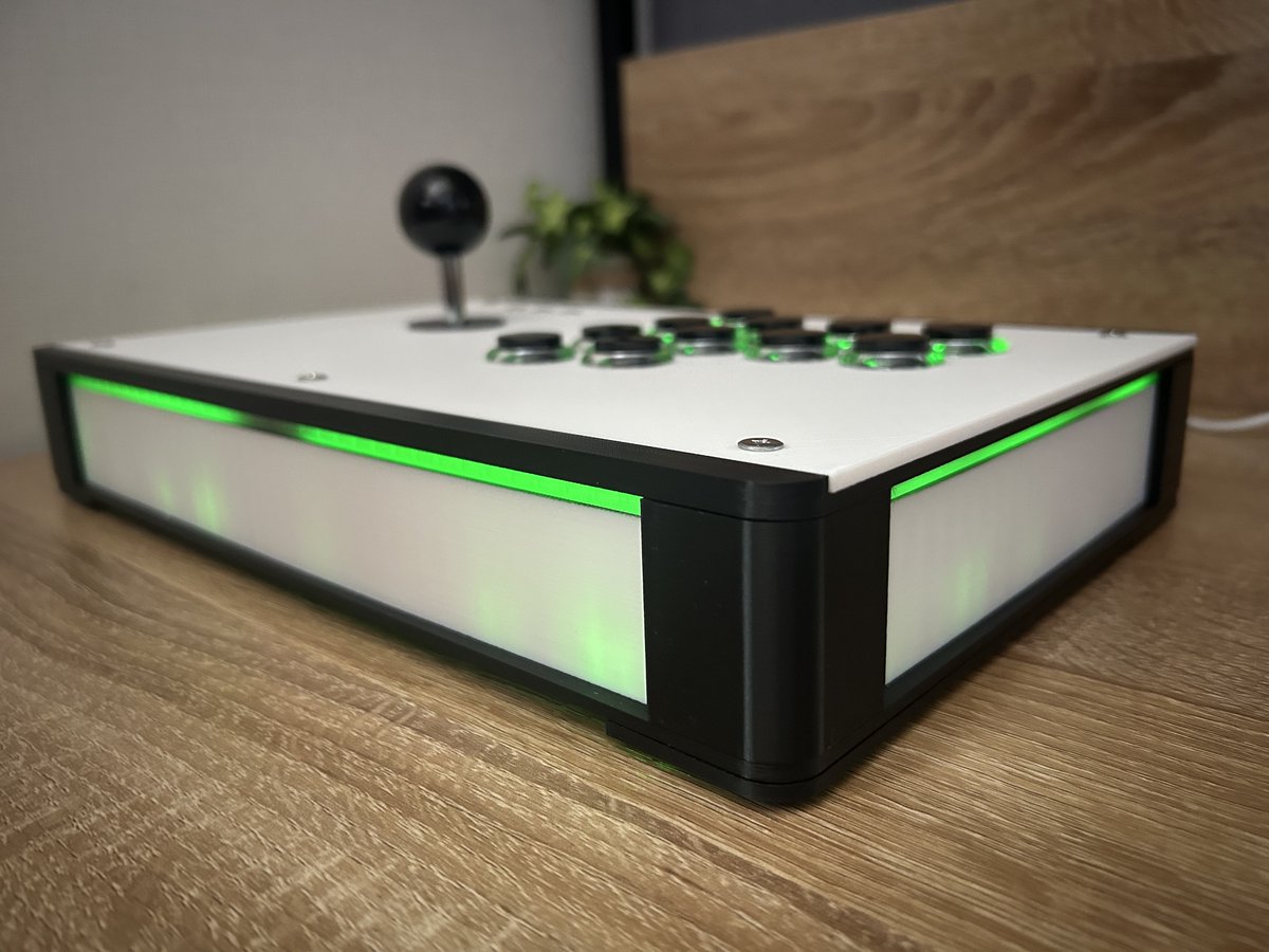 AkekonDojo's tweet image. 🎁一周年記念プレゼントキャンペーン第二弾🎁

ラストは「DP-5Ⅱ」をプレゼント！ 
お好きなカラー選べちゃいます💪

▼応募方法▼  
①@AkekonDojoをフォロー 
②このツイートにいいね、リポスト 
すでにフォロワーの方はリポストで応募に参加
すでに購入済みのお客様が当選した場合はCB💰…