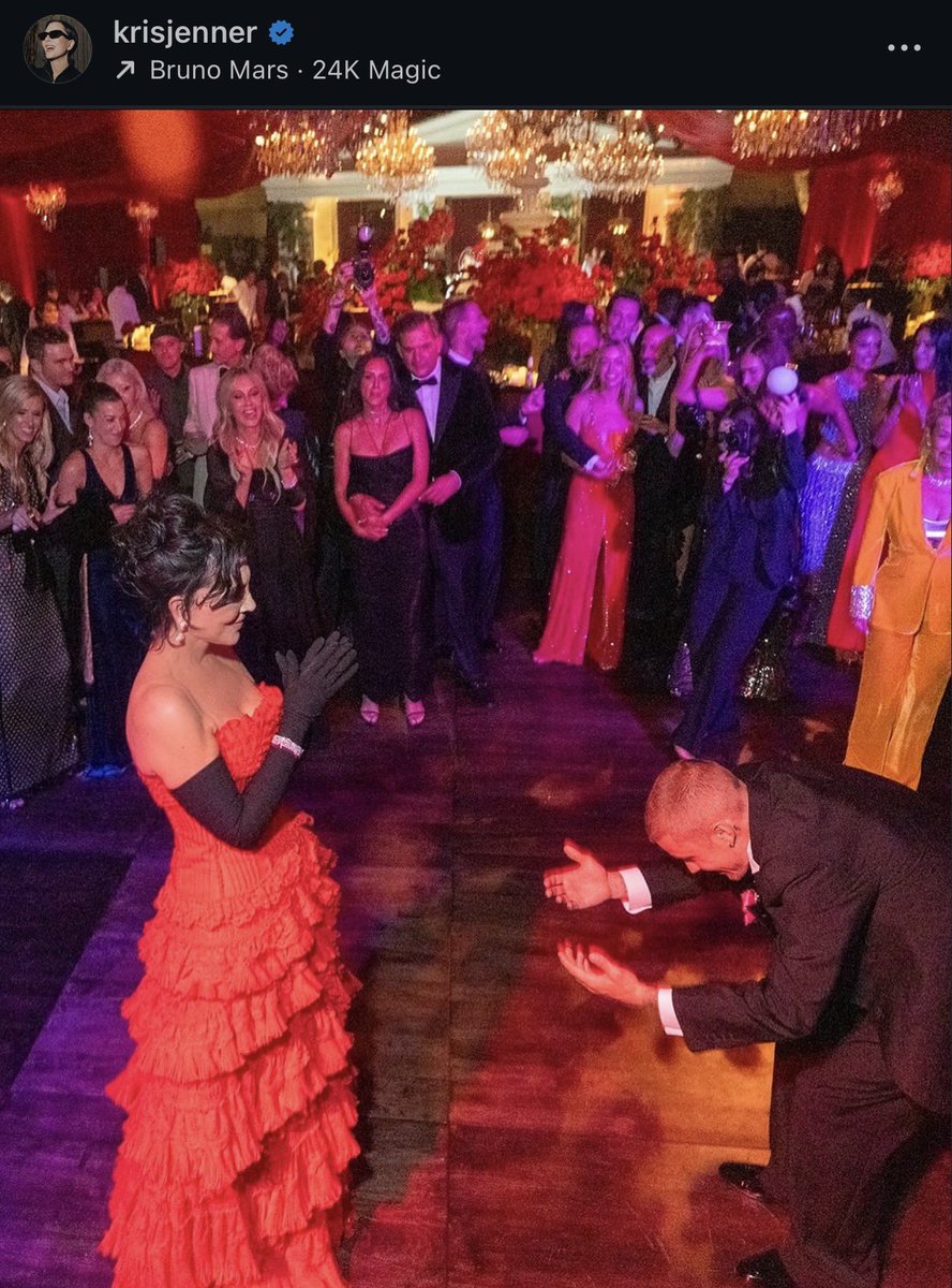 Royal News Network tweet media