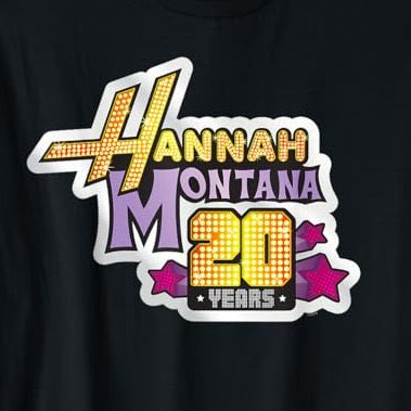 siteptbr's tweet image. &quot;Hannah Montana&quot; e &quot;High School Musical&quot; irão ganhar um especial em comemoração aos 20 anos desde o lançamento.