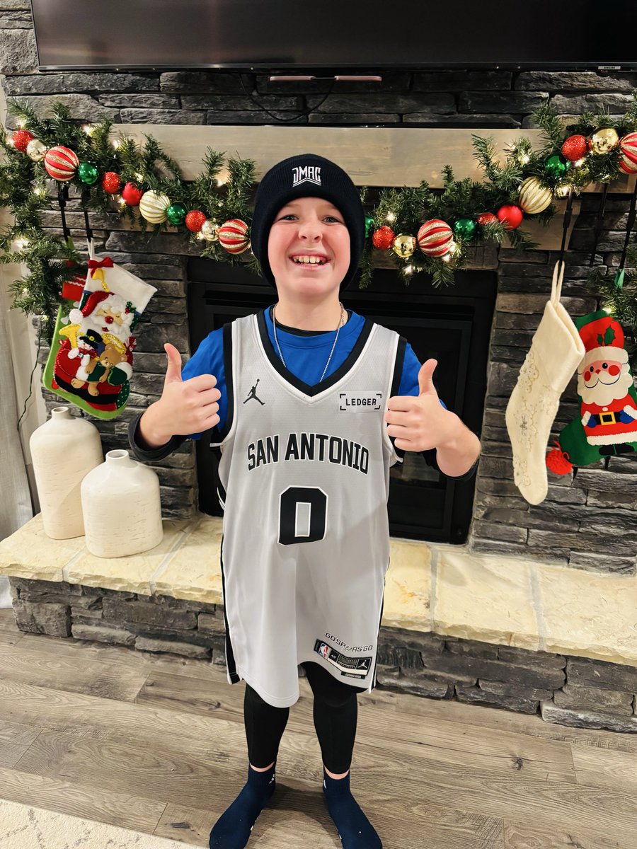 Dan Bursch tweet media