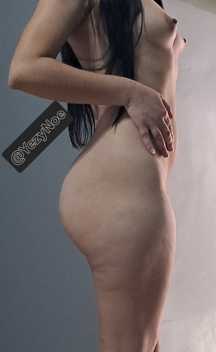 YezyNoe's tweet photo. Y si vienes y me das... besitos ☺️ https://t.co/xAyJMV83yC