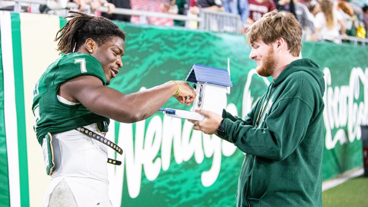 clarkstanton_'s tweet image. What should I use next⁉️

✅ Bird Feeder
✅ Car Backup Camera
✅ Nokia Phone
✅ Trail Cam
✅ Ring Doorbell
✅ Nintendo 3DS