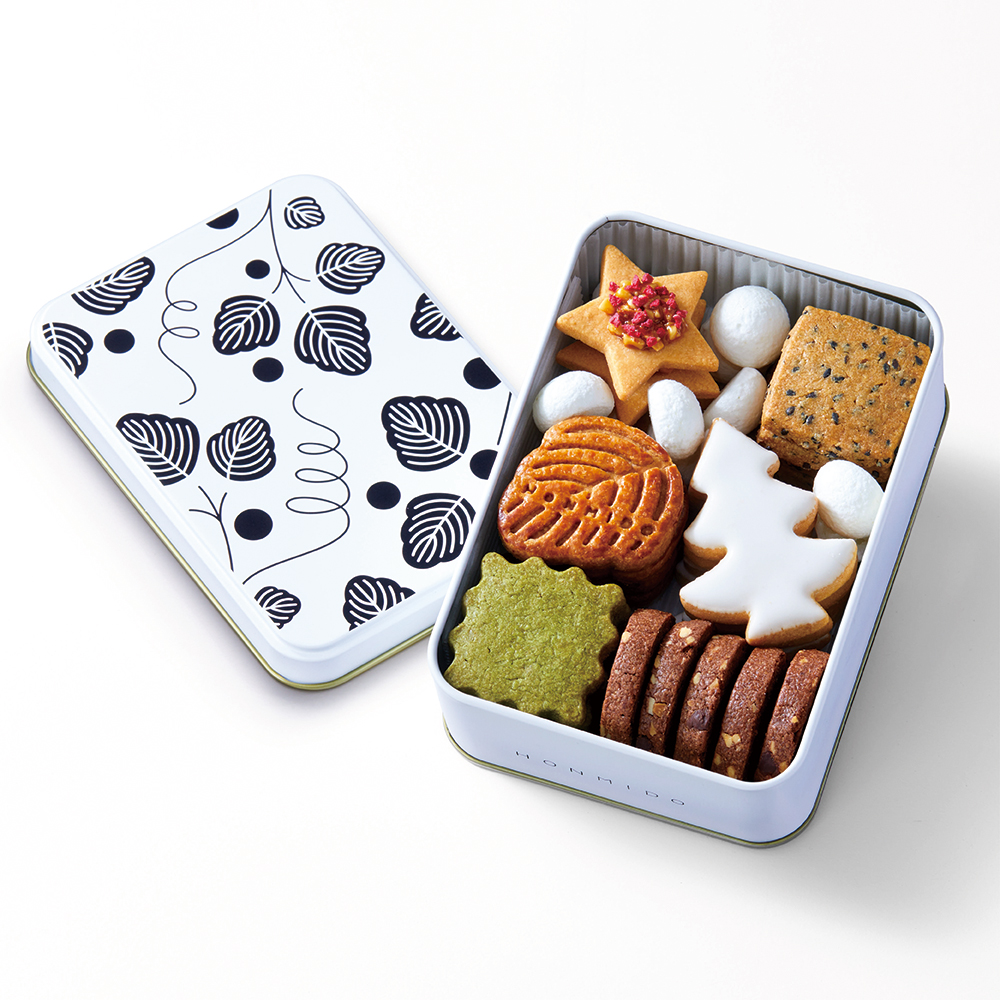 和洋の素材を使用した #HONMIDO の #クッキー缶 のご紹介✨ 雪を纏った