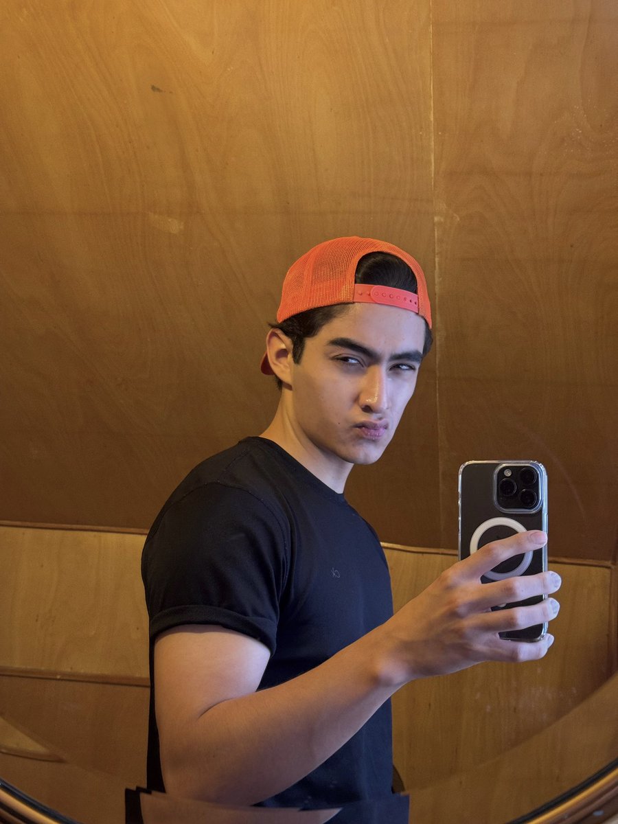 😚