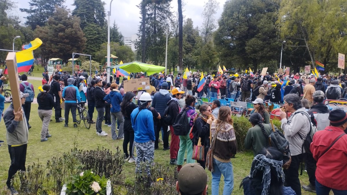 Pressenza_fr's tweet image. L'Équateur n'est pas en protestation. Il est en état de défense ancestrale #Equateur #PeuplesOriginaires #Protestations pressenza.com/fr/2025/11/leq…