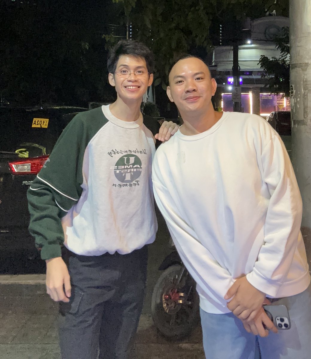 imaronjen's tweet photo. With my drag sister. 💅🏻 https://t.co/1Qik3uHyYW