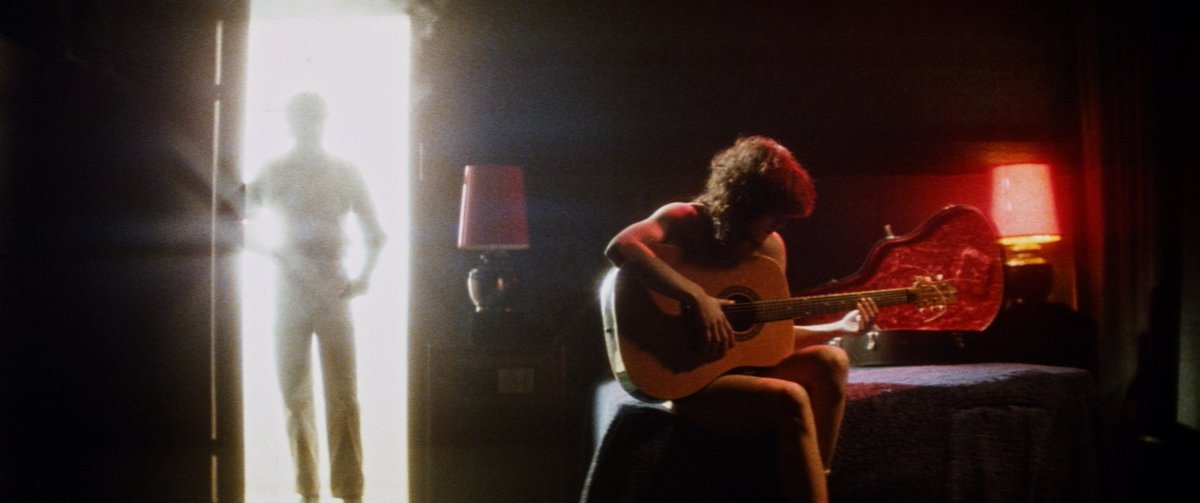 『ロードゲーム』
🐕シネマート新宿
第三週目のタイムテーブル

11/14(金) 16:10 / 20:50
11/15(土) 16:10 / 20:50
11/16(日) 10:25 / 18:30
11/17(月) 10:25 / 18:30
11/18(火) 16:10 / 20:50
11/19(水) 16:10 / 20:50
11/20(木) 10:25 / 18:30
※全てスクリーン2での上映

cinemart.co.jp/theater/shinju…