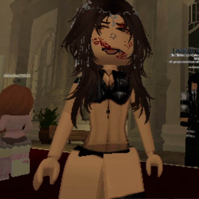 AriDrawsArt's tweet image. Tf are these roblox. TF ARE THESEE.
#ROBLOX 
#freeschlep