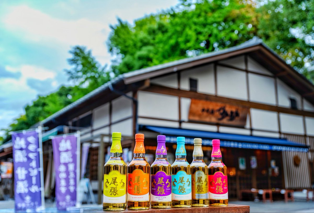 Tokaishuzo_0711's tweet image. ≪名古屋城近くの金シャチ横丁にて≫
こんにちは、東海酒造です。

江戸時代の城下町を再現した金シャチ横丁は、伝統的な建築様式の店舗が立ち並び、名古屋めしや地元の名産品が楽しめる人気エリアです✨…