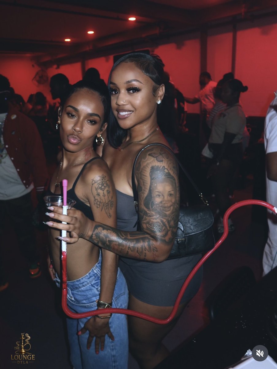 maaarrah's tweet image. 