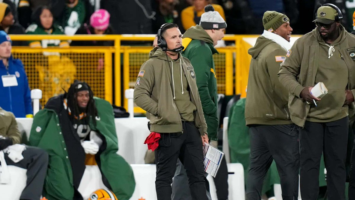 Matt LaFleur's Job Should Be On The Line For The Rest Of The Season After The Packers' Offense Lays Yet Another Egg, This Time On MNF Against The Eagles barstoolsports.com/blog/3557087/m…