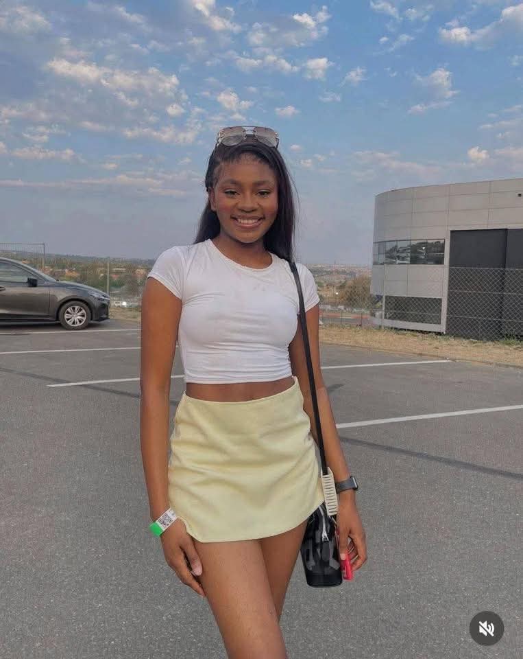 RodRheeLoaded's tweet image. It&apos;s pitty to be a Tsonga nee, they don&apos;t count you even in the list of the dead/murdered @ChrisExcel102